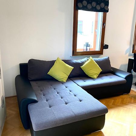 Budapest Heart By Gozsdu Apartment Bagian luar foto